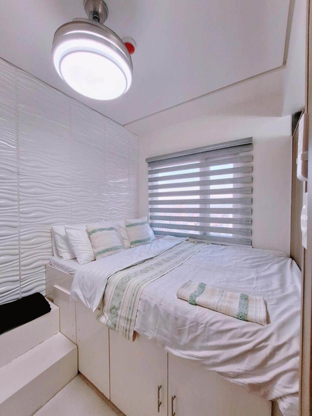 Coast Stay By J 40Th Floor Penthouse มะนิลา ภายนอก รูปภาพ