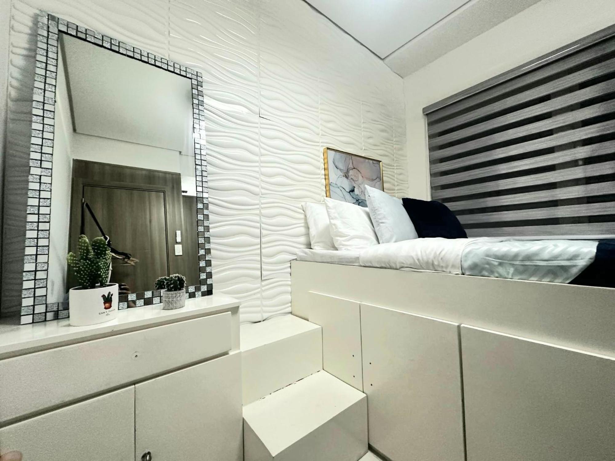 Coast Stay By J 40Th Floor Penthouse มะนิลา ภายนอก รูปภาพ